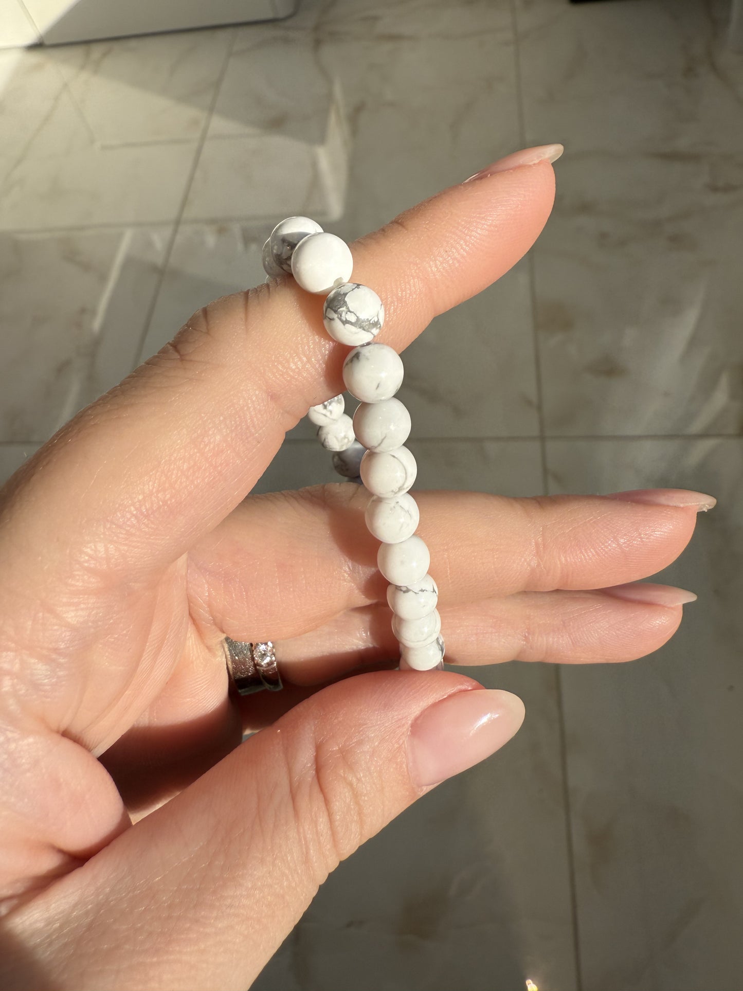 Howlite Bracelet