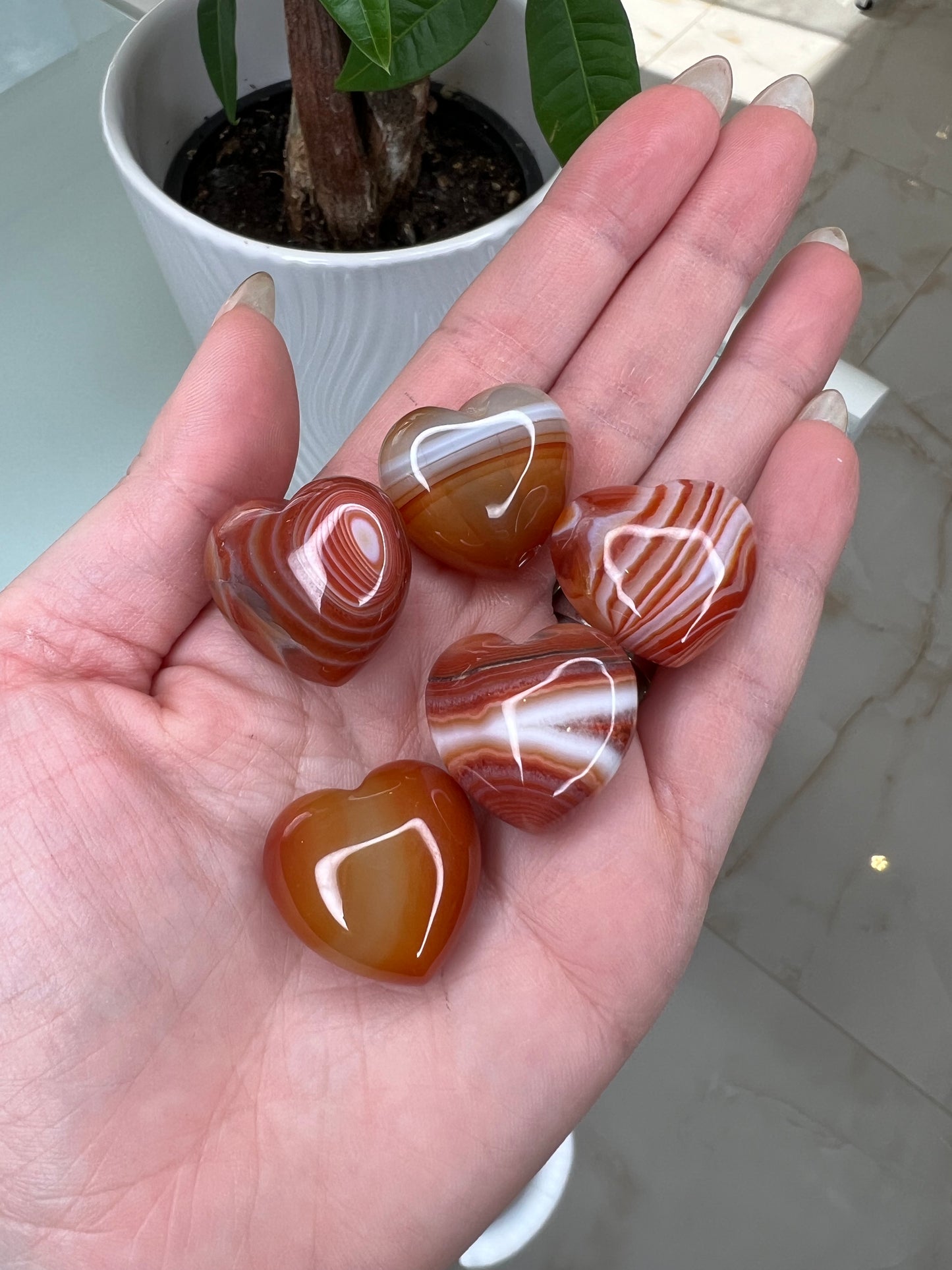 Carnelian heart carving- small