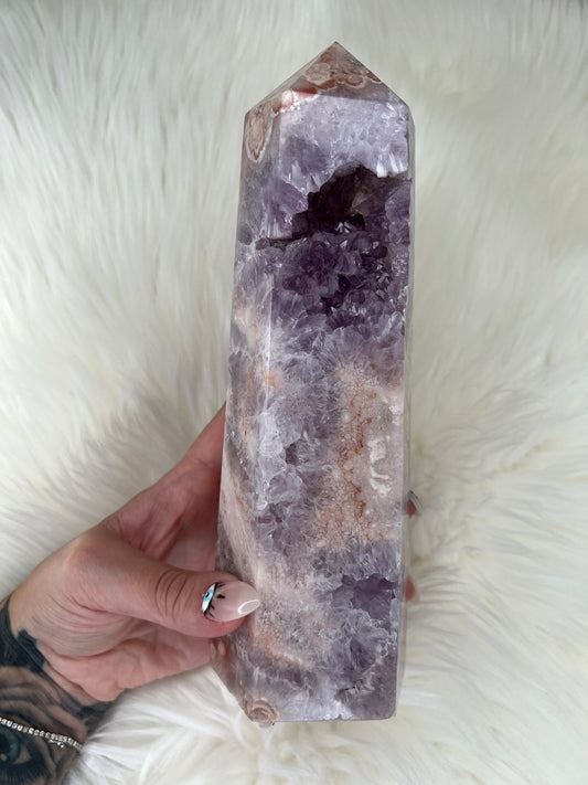 LUXE Pink Amethyst Tower