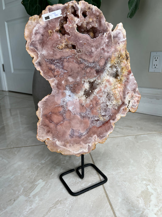 Pink Amethyst slab on stand (M08)