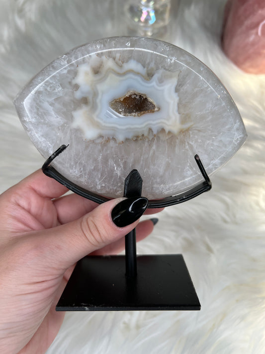 Agate Druzy Eyes on stand (AE09)