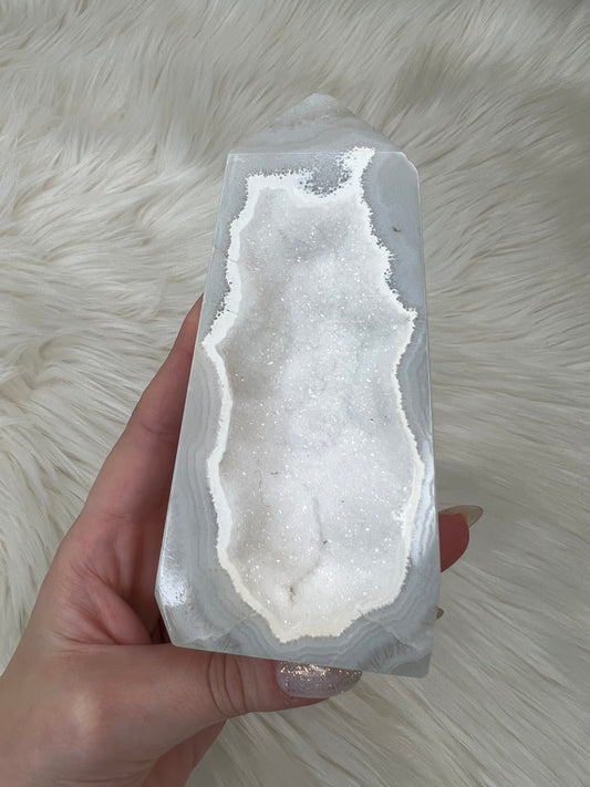 Snowy Druzy Agate Tower