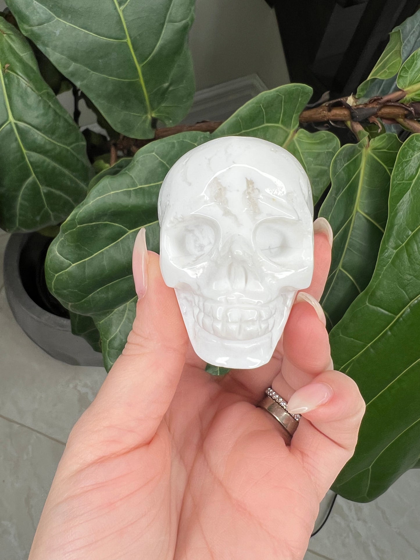 White Agate Skull carvings