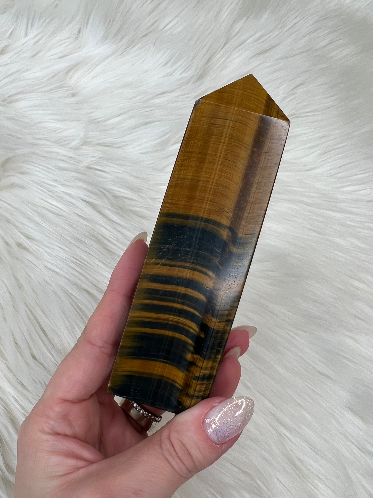 Tiger Eye Tower (medium)